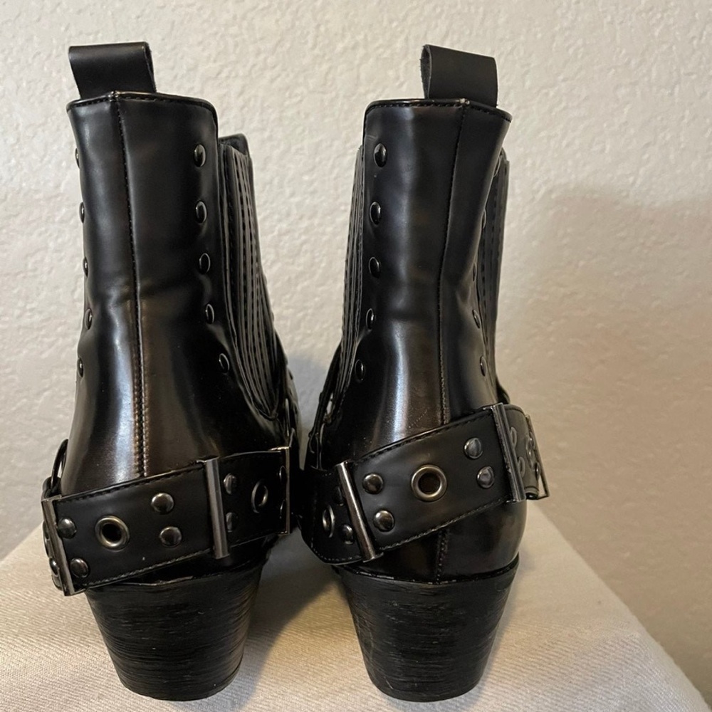 Cape Robin Cowboy Boot - Picture 4 of 5